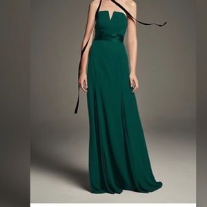 V wire strapless Vera Wang forest green